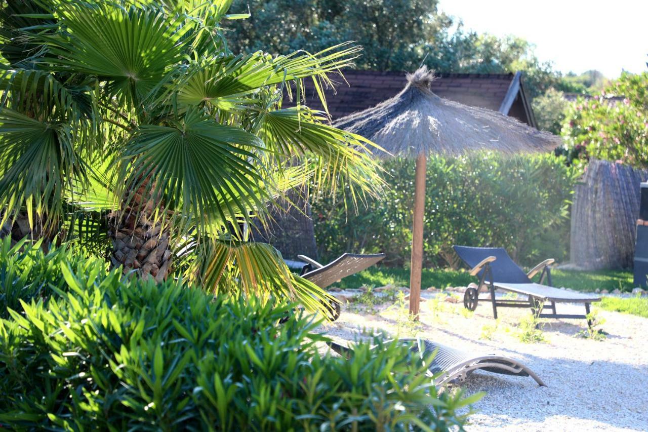 Svenniisland Apartment Benicolet ภายนอก รูปภาพ